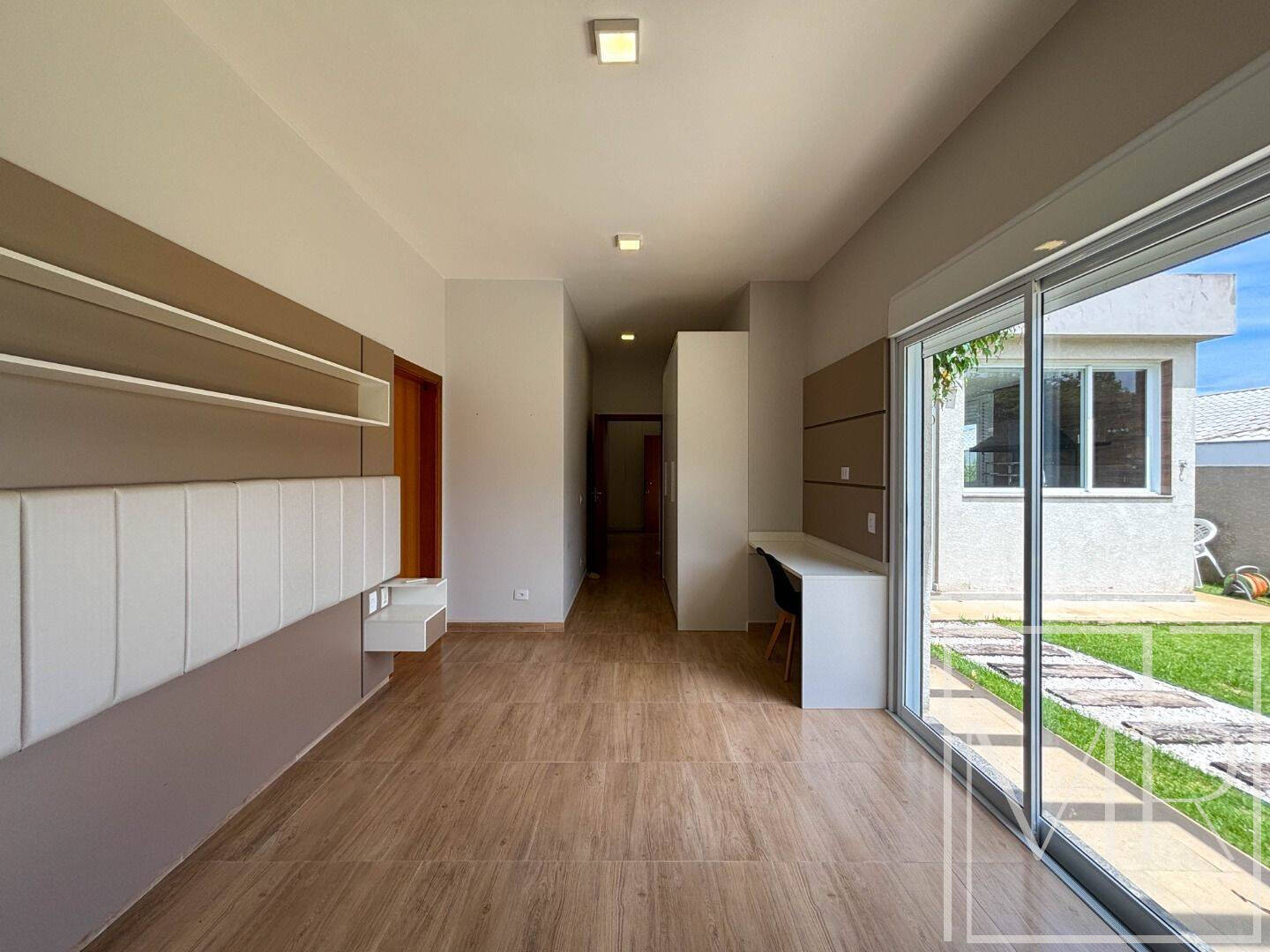 Casa, 4 quartos, 263 m² - Foto 49