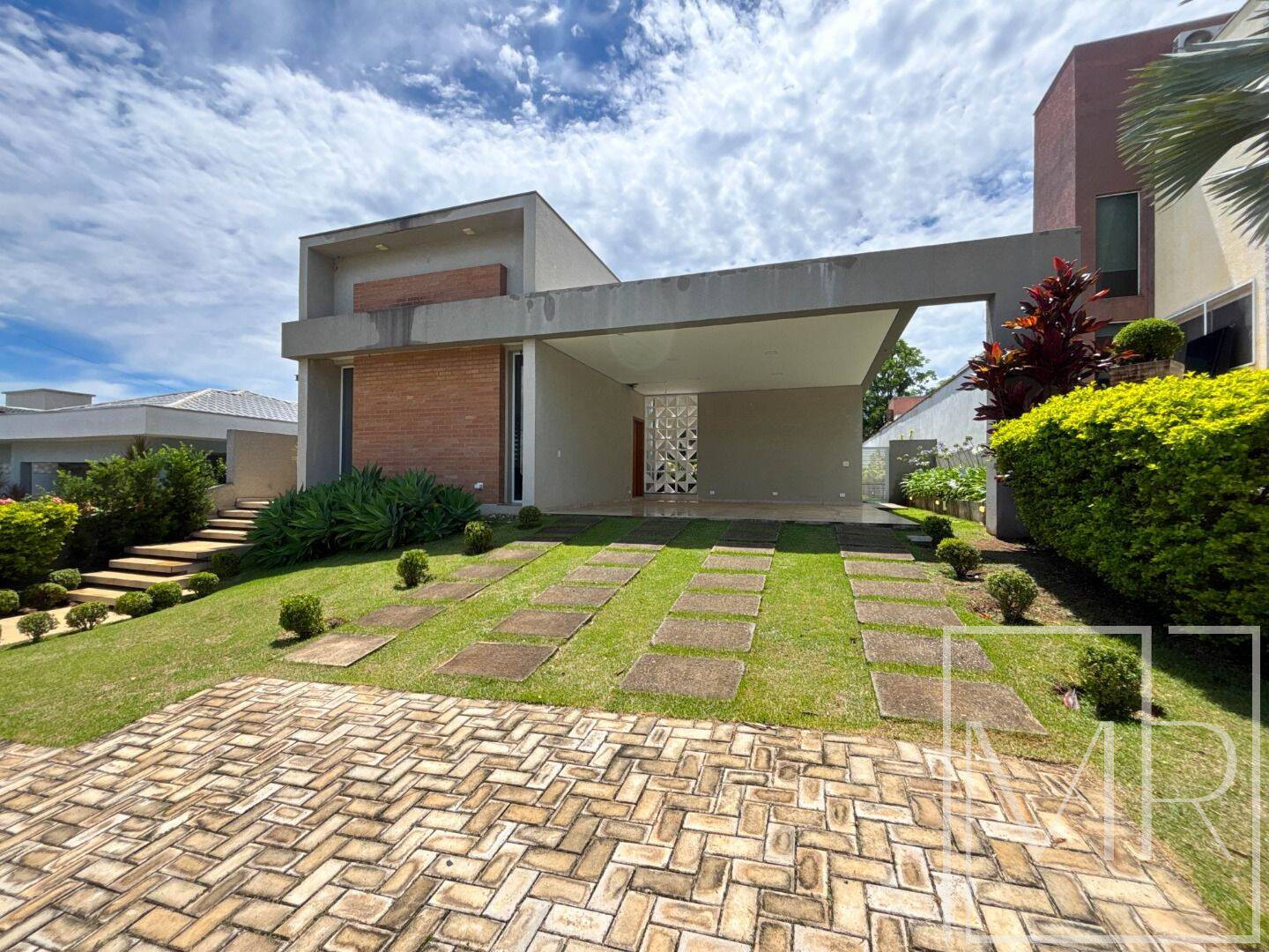 Casa, 4 quartos, 263 m² - Foto 2