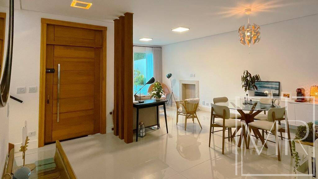 Casa, 4 quartos, 240 m² - Foto 3