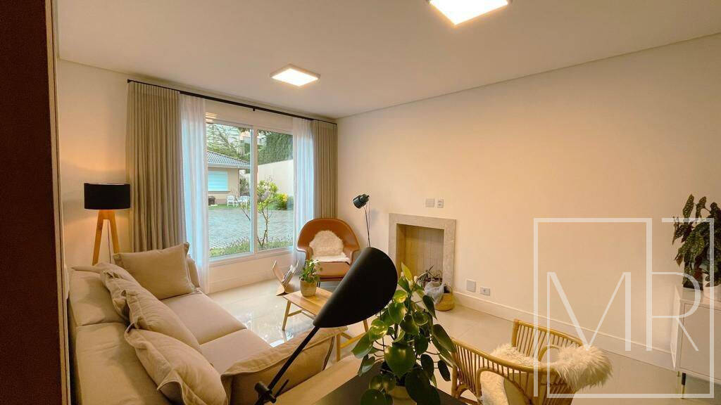 Casa, 4 quartos, 240 m² - Foto 4