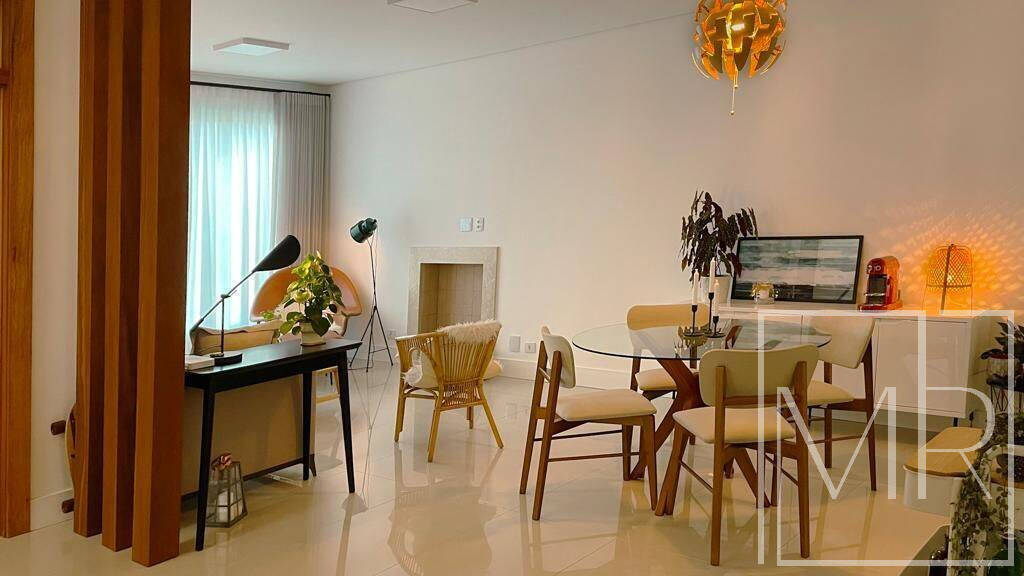 Casa, 4 quartos, 240 m² - Foto 6
