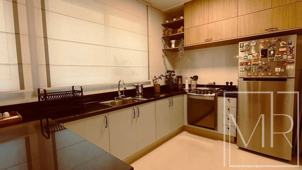 Casa, 4 quartos, 240 m² - Foto 13