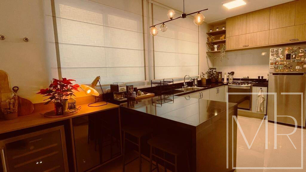 Casa, 4 quartos, 240 m² - Foto 14