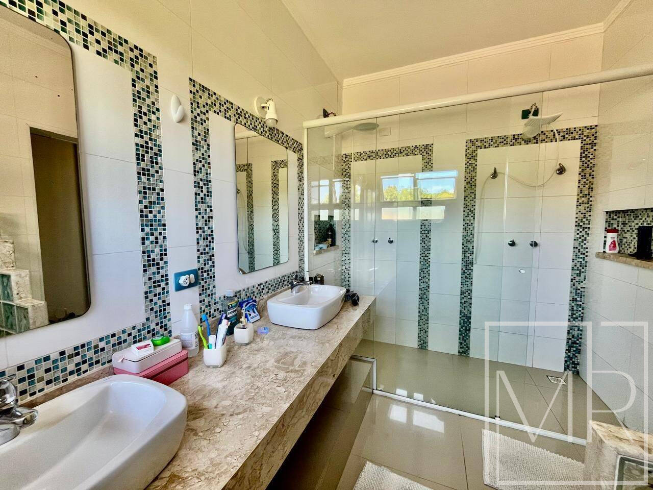 Casa, 4 quartos, 220 m² - Foto 31