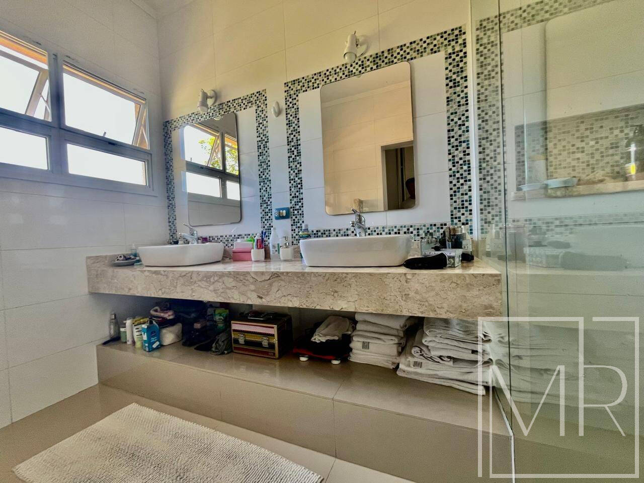 Casa, 4 quartos, 220 m² - Foto 32