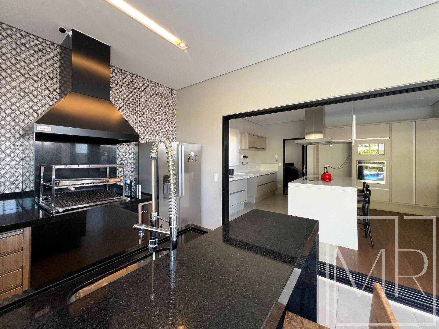 Casa, 4 quartos, 381 m² - Foto 32