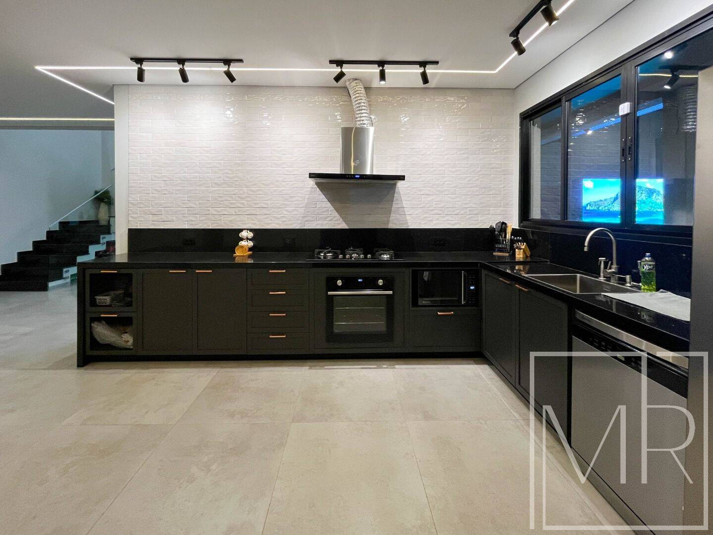 Casa, 5 quartos, 309 m² - Foto 38