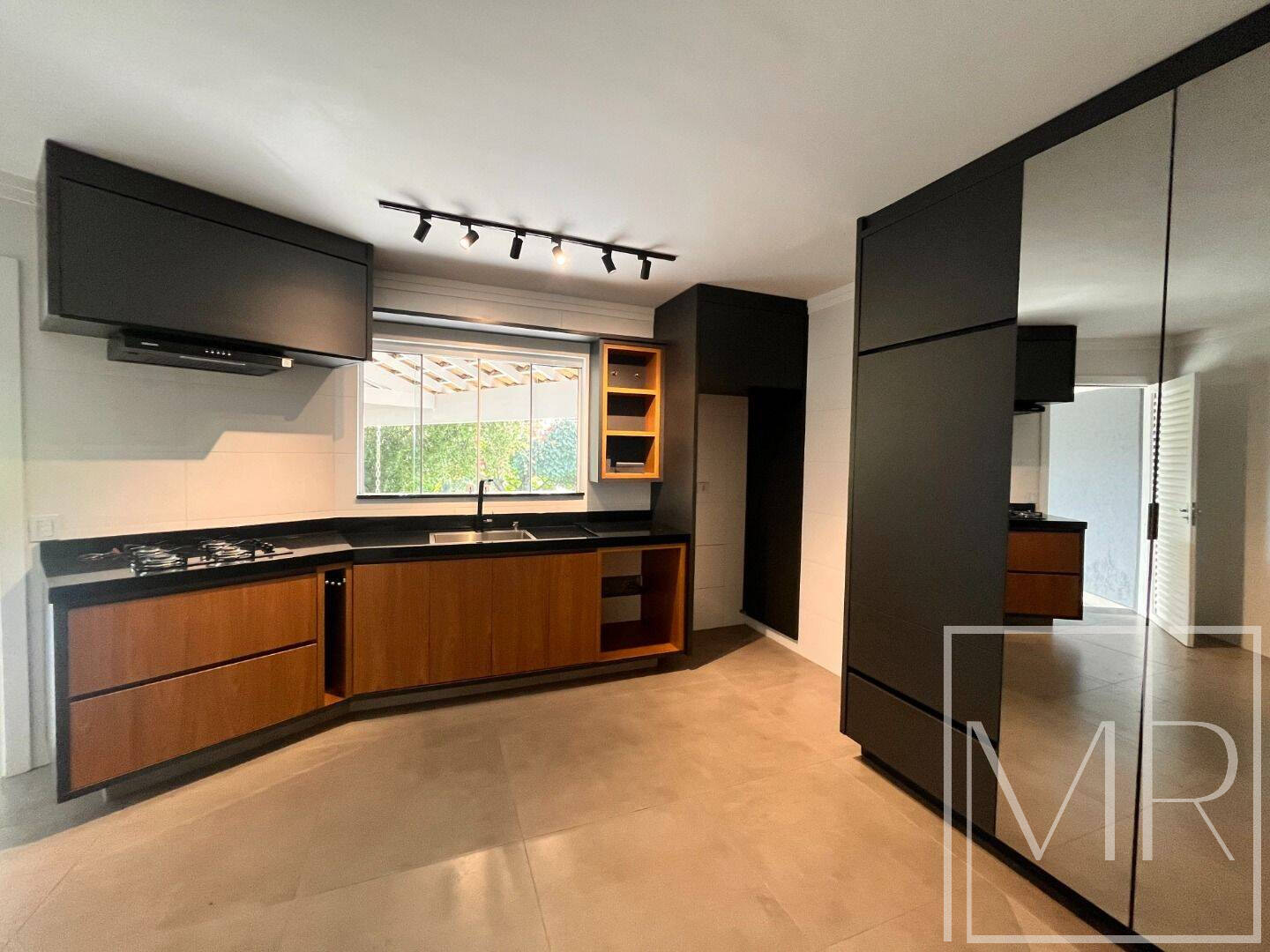 Casa, 4 quartos, 369 m² - Foto 11