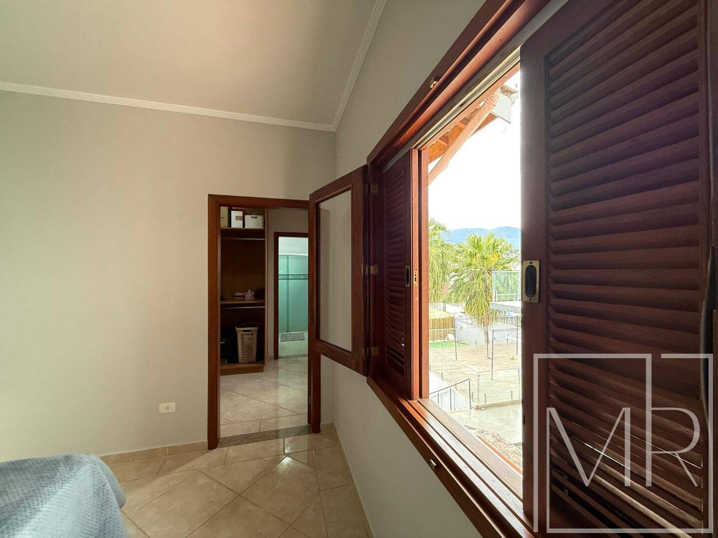 Casa, 3 quartos, 316 m² - Foto 33