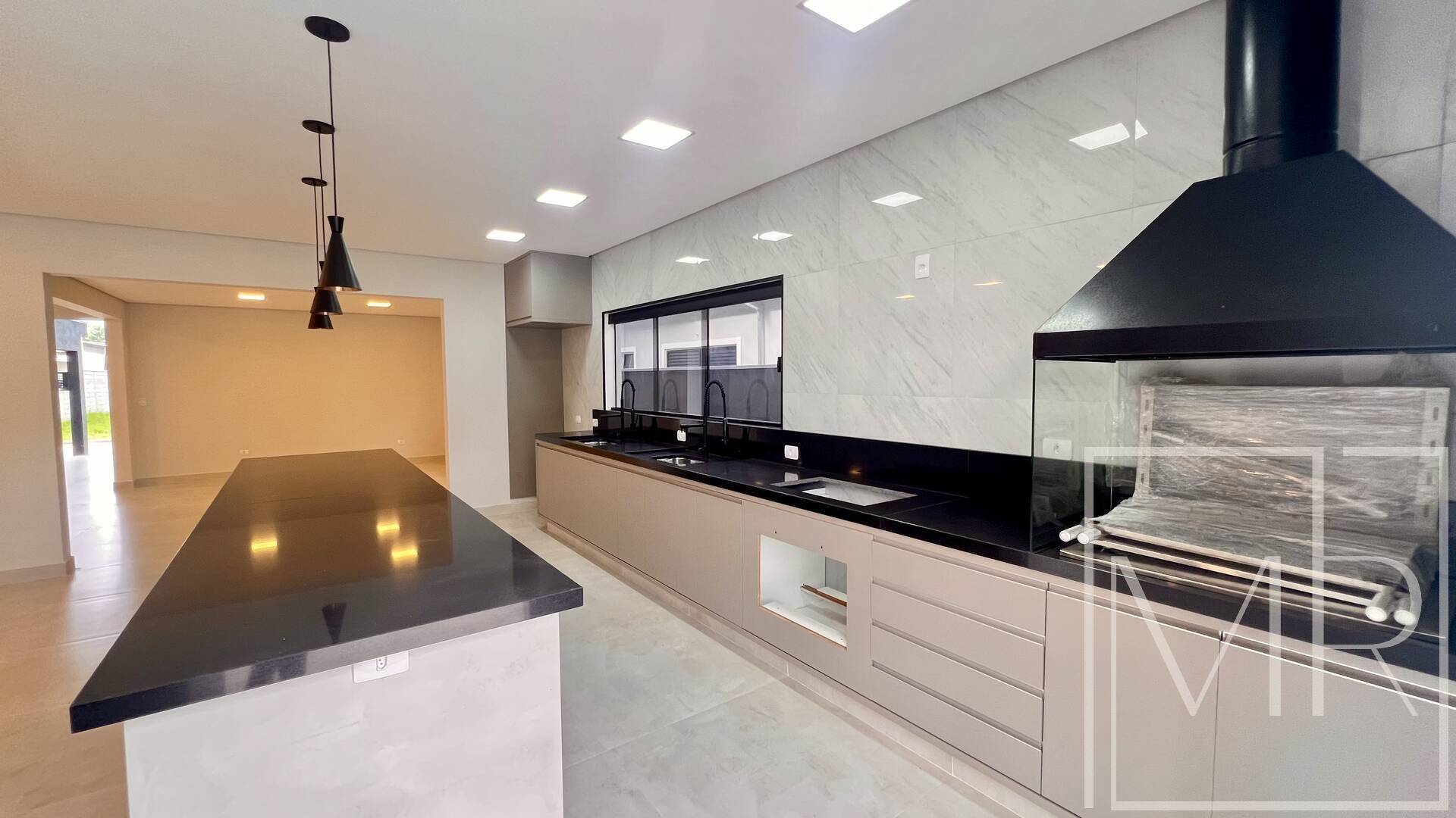Casa, 3 quartos, 300 m² - Foto 13