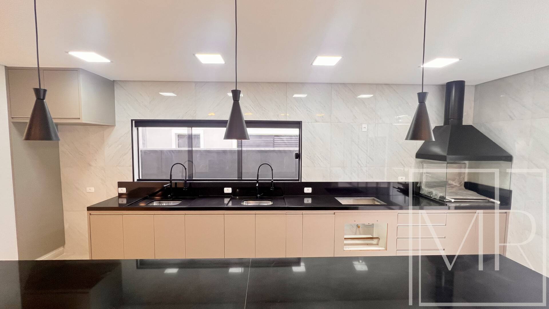 Casa, 3 quartos, 300 m² - Foto 17