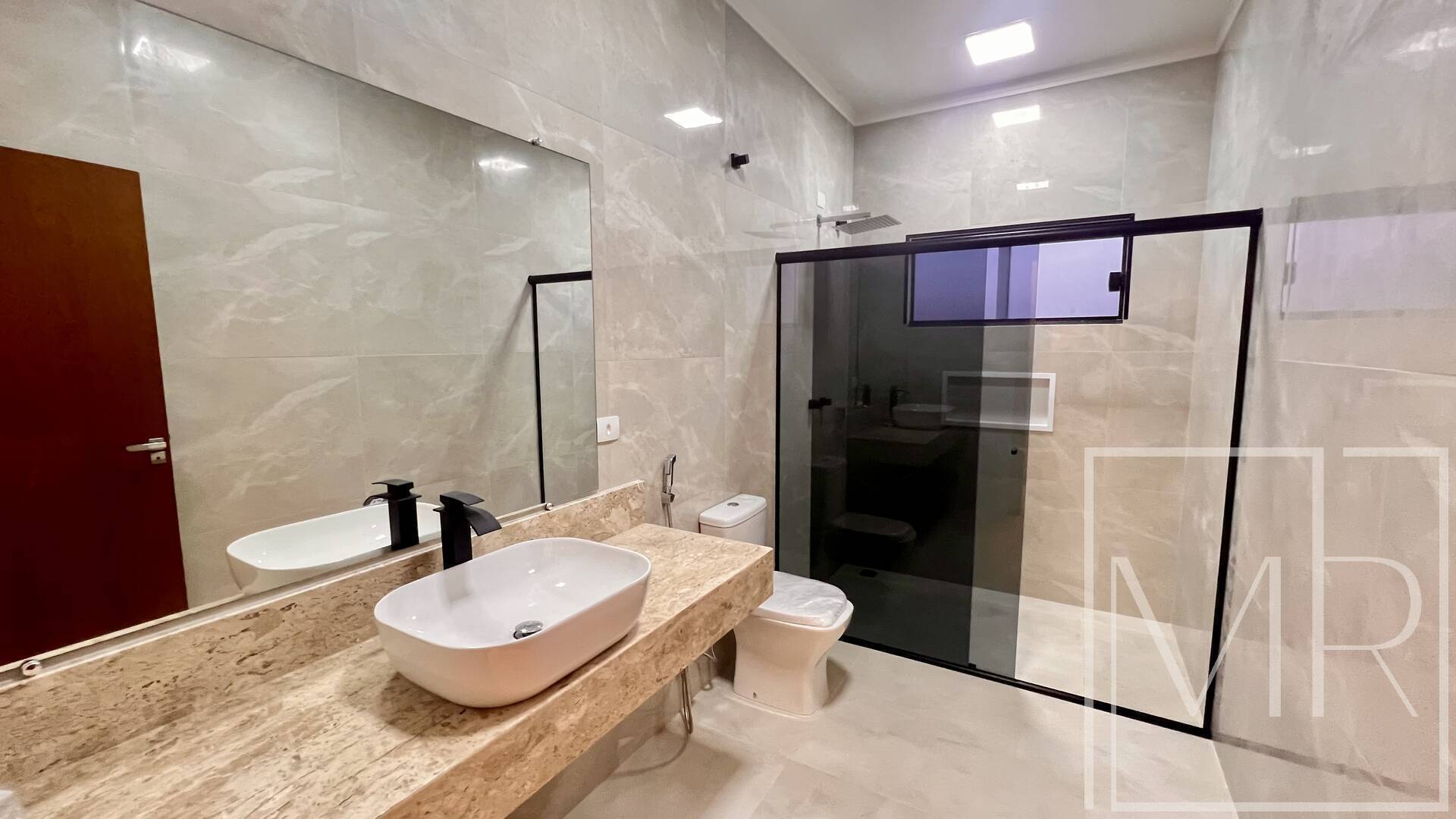 Casa, 3 quartos, 300 m² - Foto 32