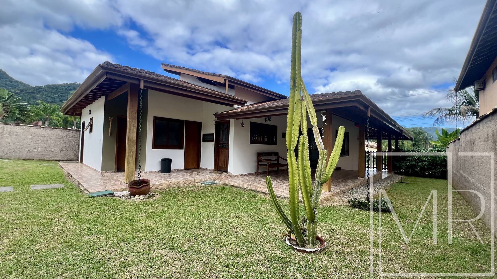 Casa, 4 quartos, 170 m² - Foto 3