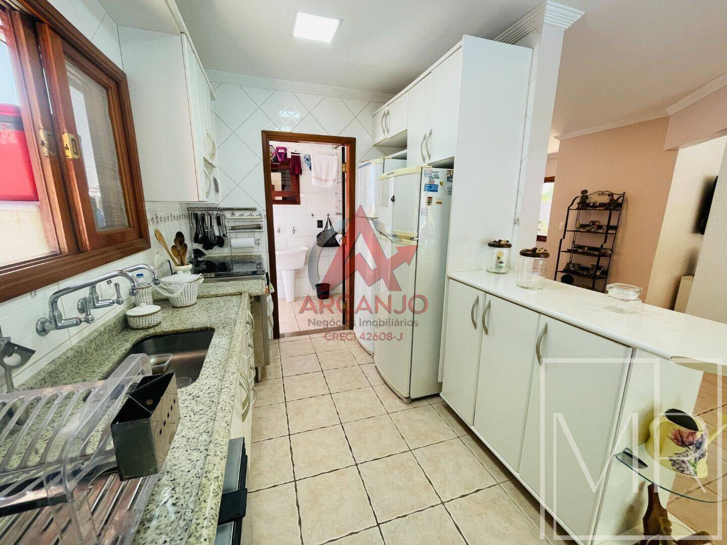 Casa, 3 quartos, 300 m² - Foto 6
