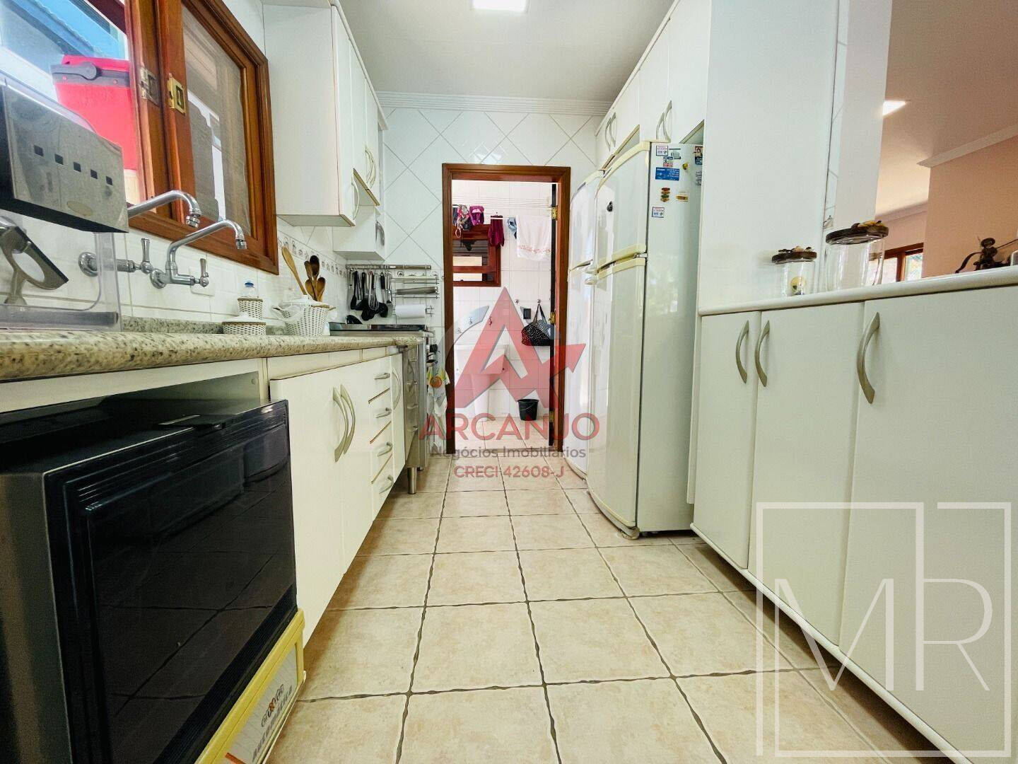 Casa, 3 quartos, 300 m² - Foto 7