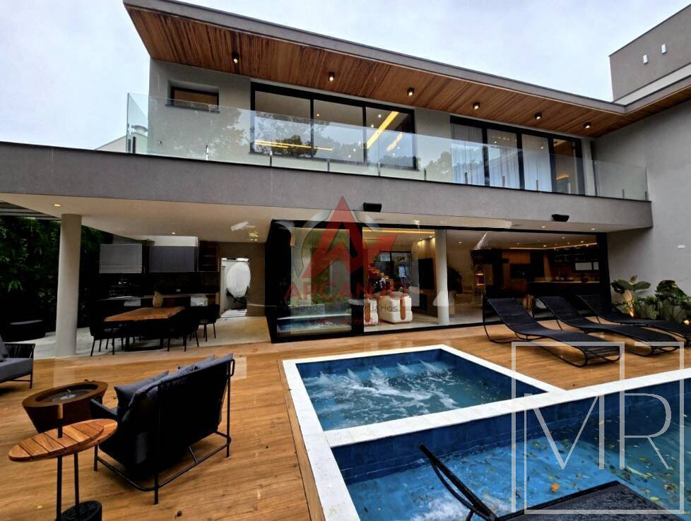 Casa, 6 quartos, 530 m² - Foto 2