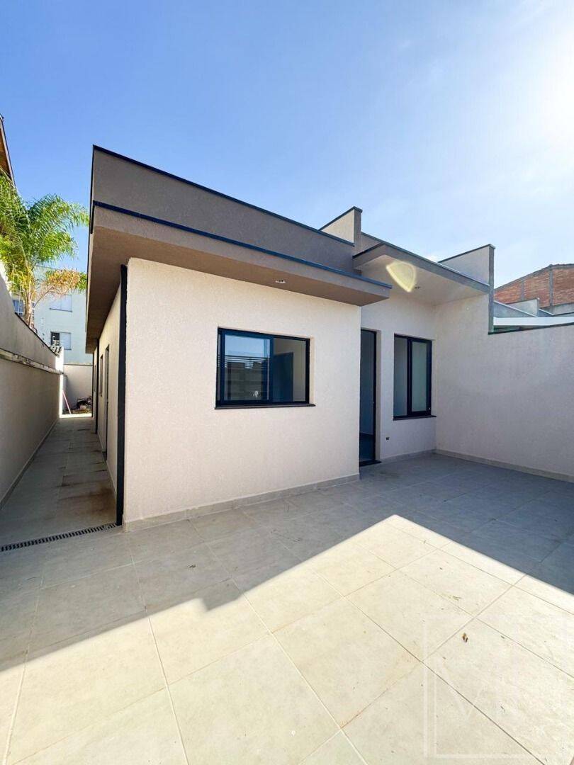 Casa, 3 quartos, 91 m² - Foto 1
