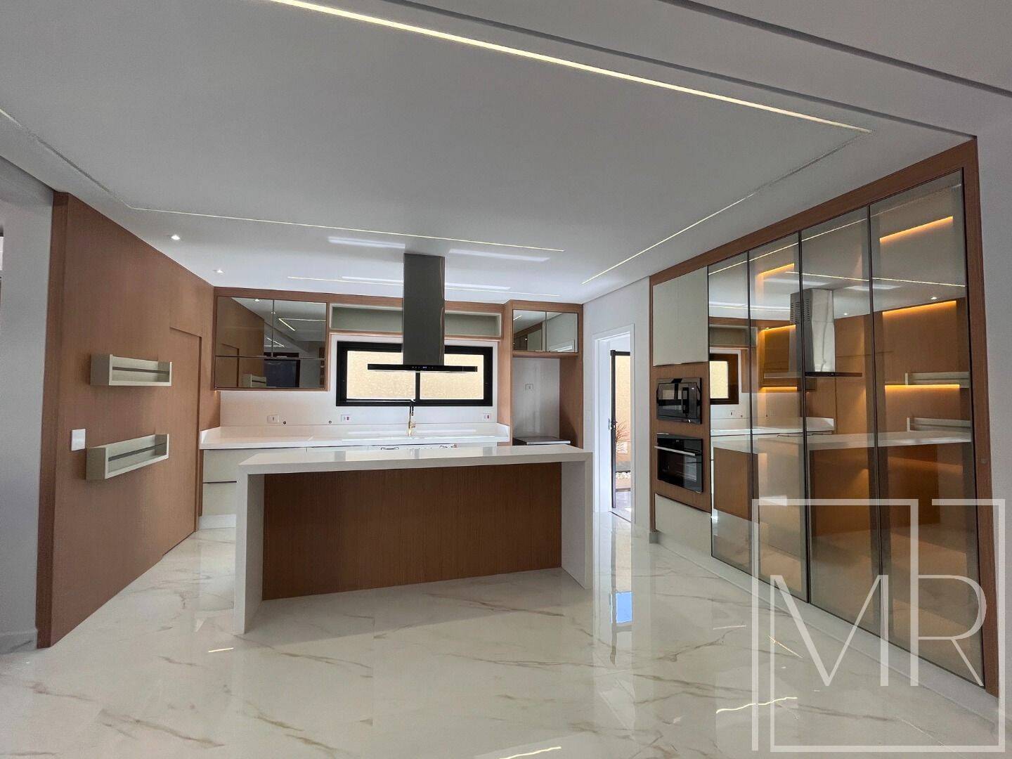 Casa, 4 quartos, 300 m² - Foto 4
