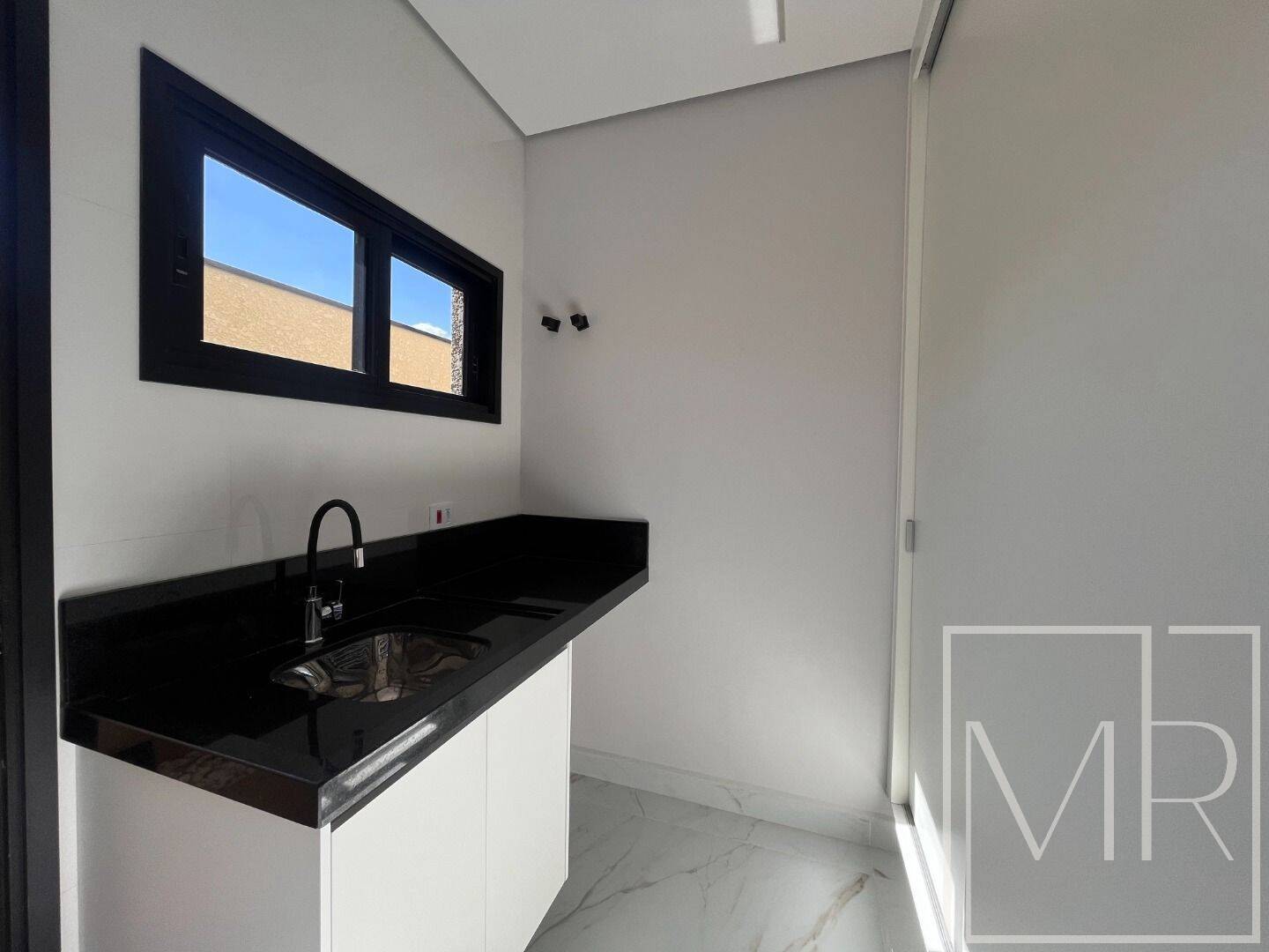 Casa, 4 quartos, 300 m² - Foto 17