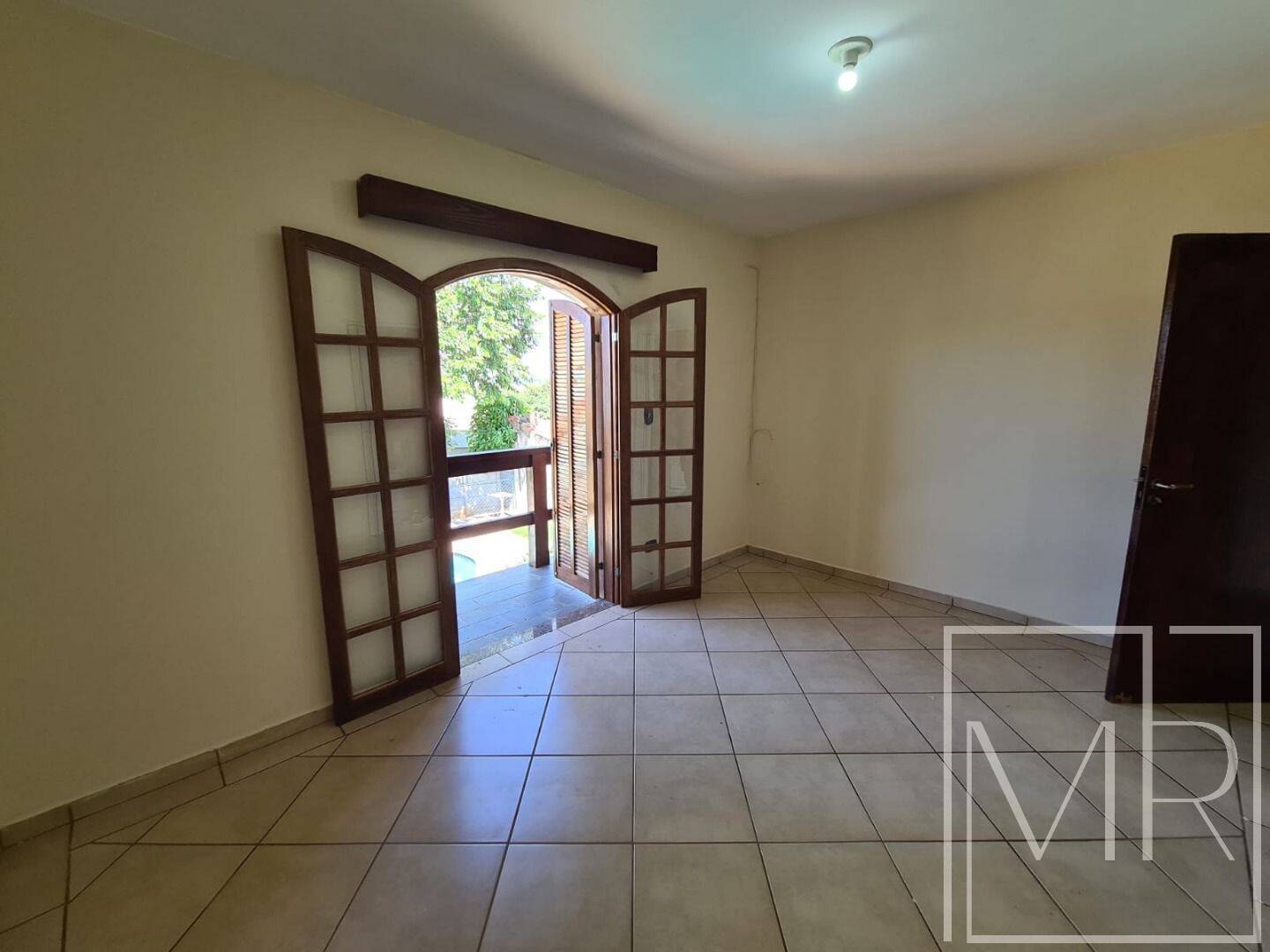 Casa, 3 quartos, 253 m² - Foto 24