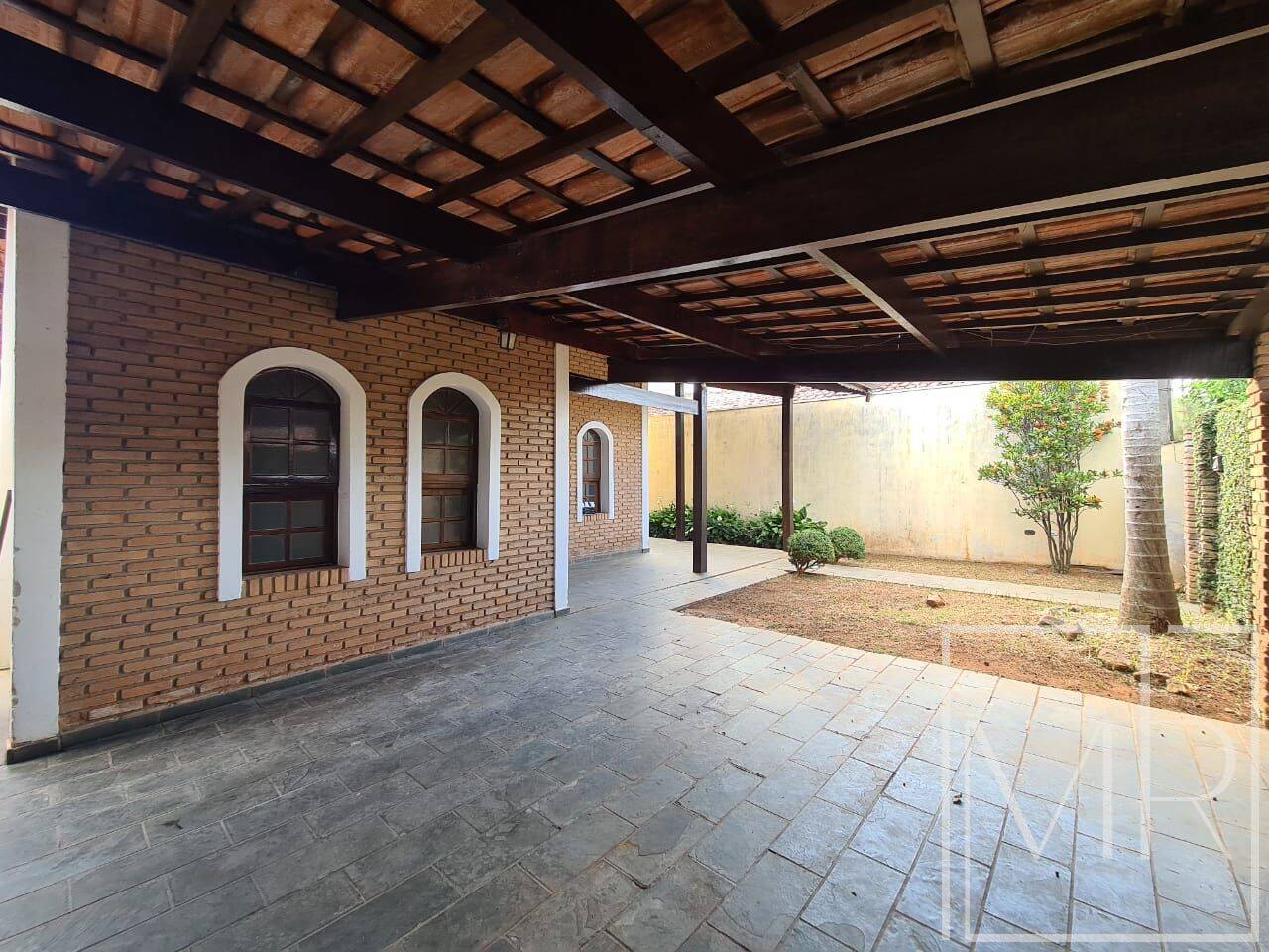 Casa, 3 quartos, 253 m² - Foto 29