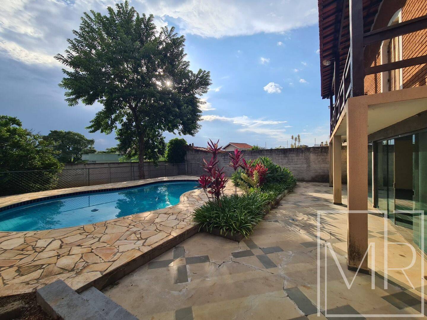 Casa, 3 quartos, 253 m² - Foto 39