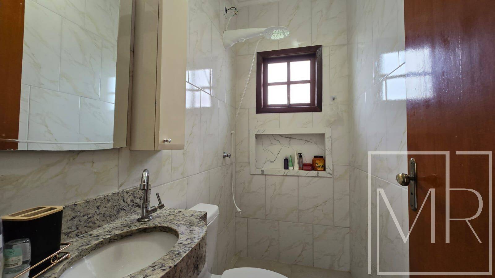 Casa, 3 quartos, 250 m² - Foto 13