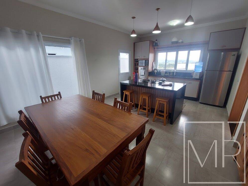Casa, 3 quartos, 255 m² - Foto 11