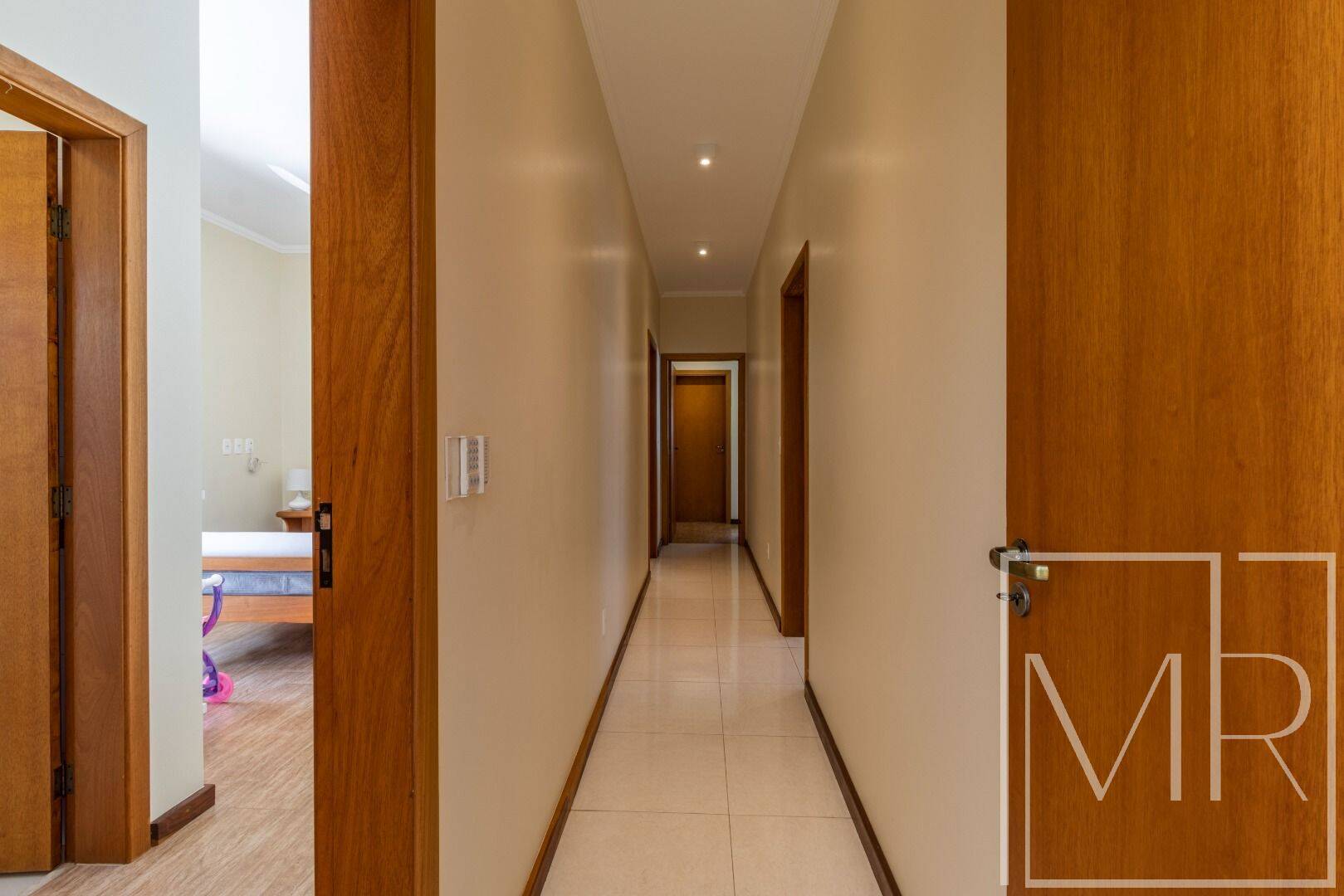 Casa, 4 quartos, 232 m² - Foto 37