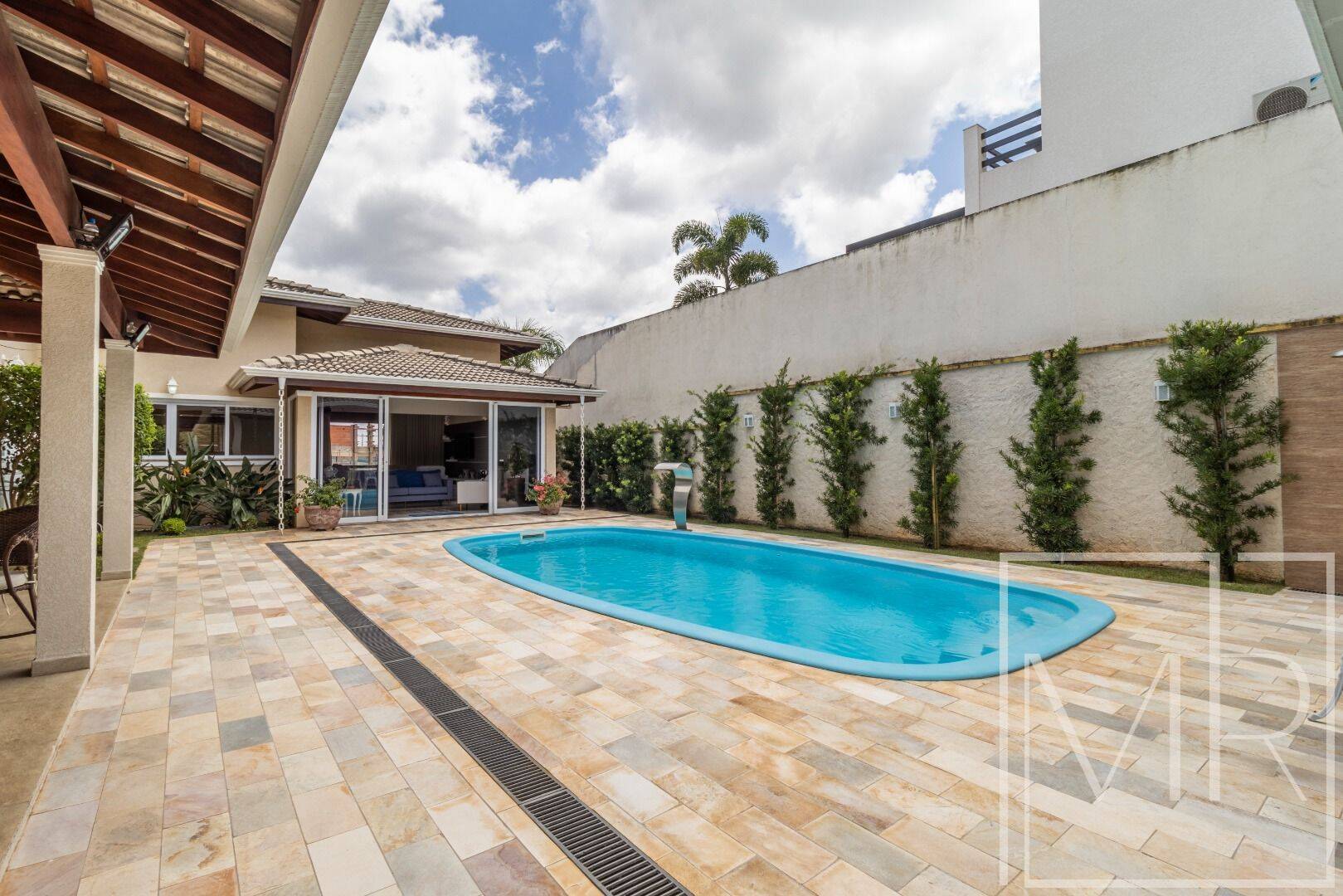 Casa, 4 quartos, 232 m² - Foto 3