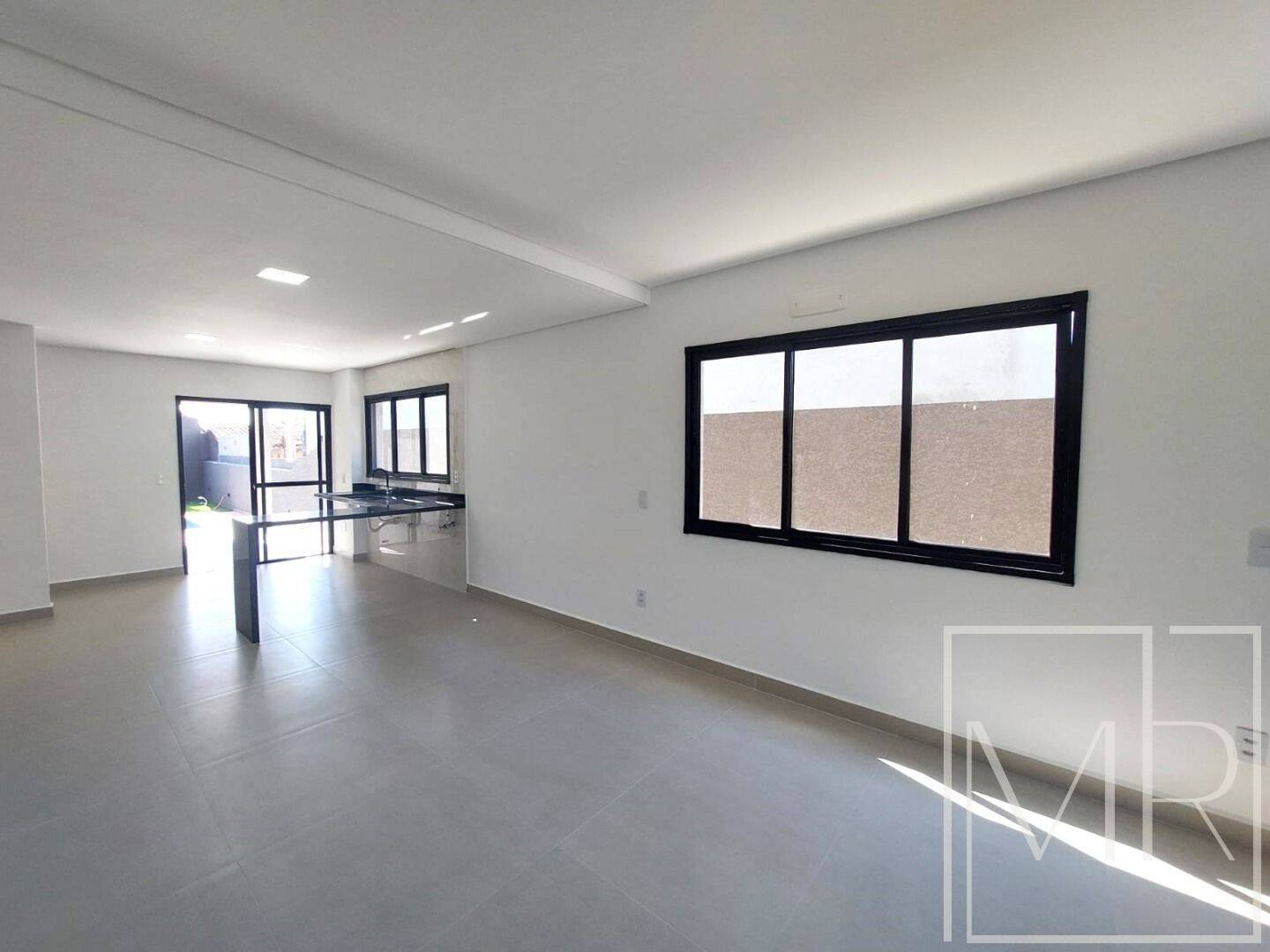 Casa, 3 quartos, 170 m² - Foto 3