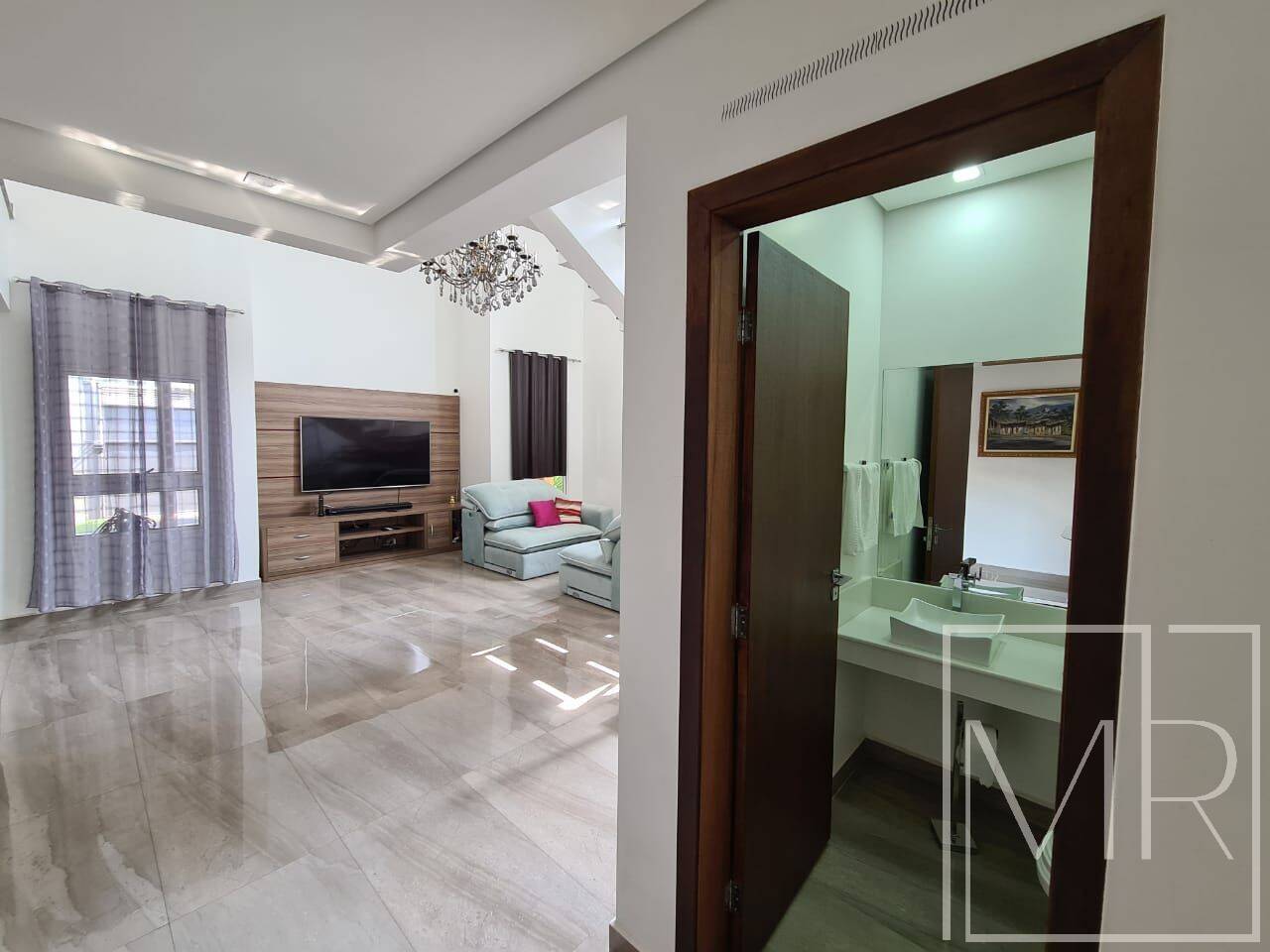 Casa, 4 quartos, 250 m² - Foto 15