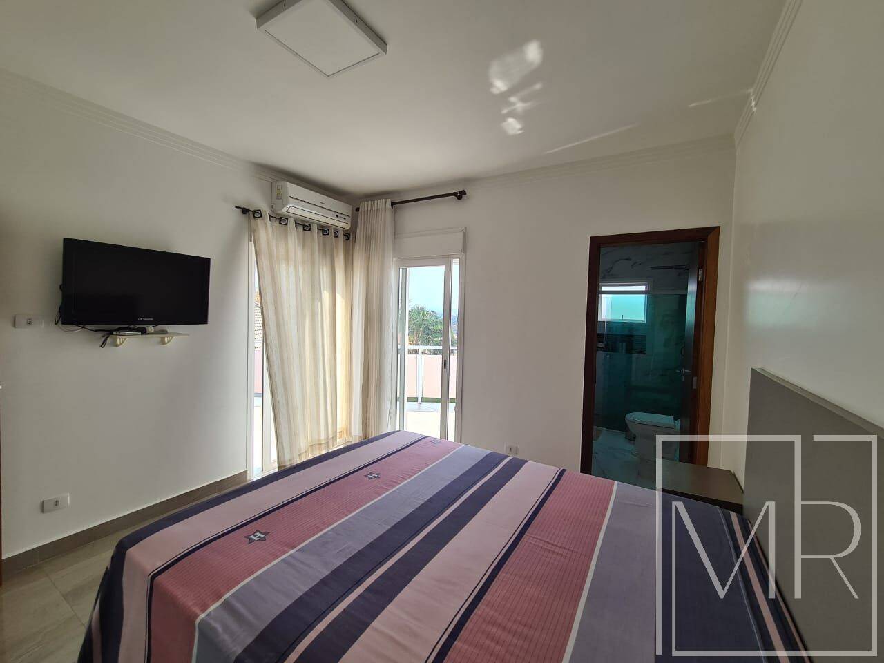 Casa, 4 quartos, 250 m² - Foto 21
