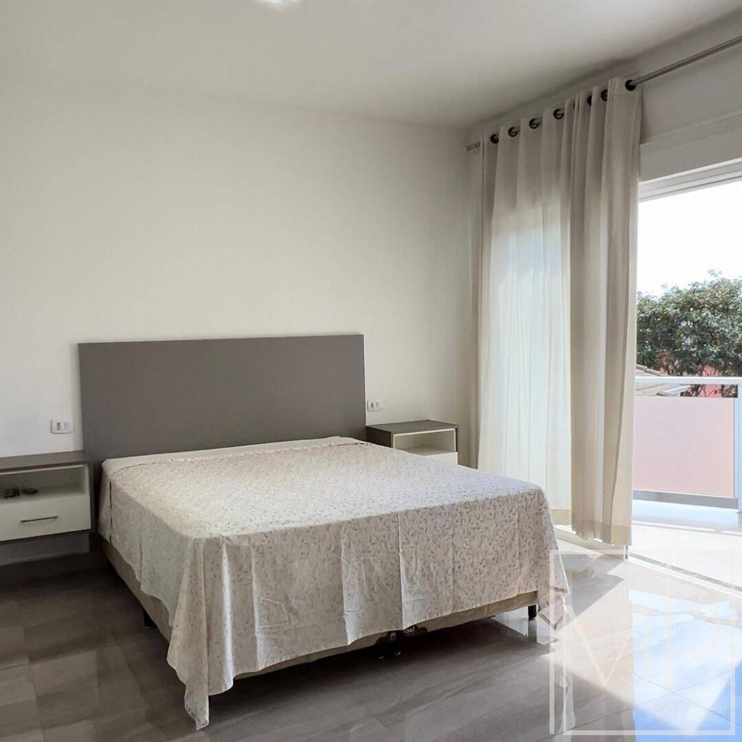 Casa, 4 quartos, 250 m² - Foto 24