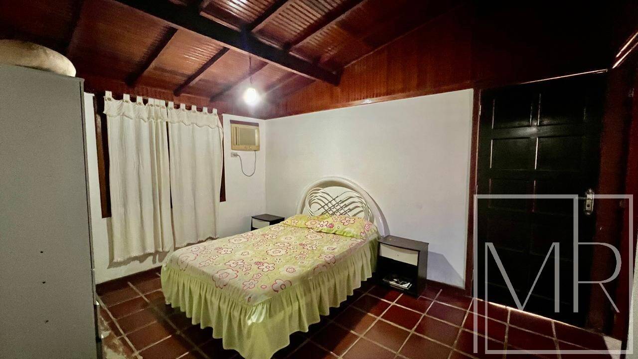 Casa, 6 quartos, 150 m² - Foto 13
