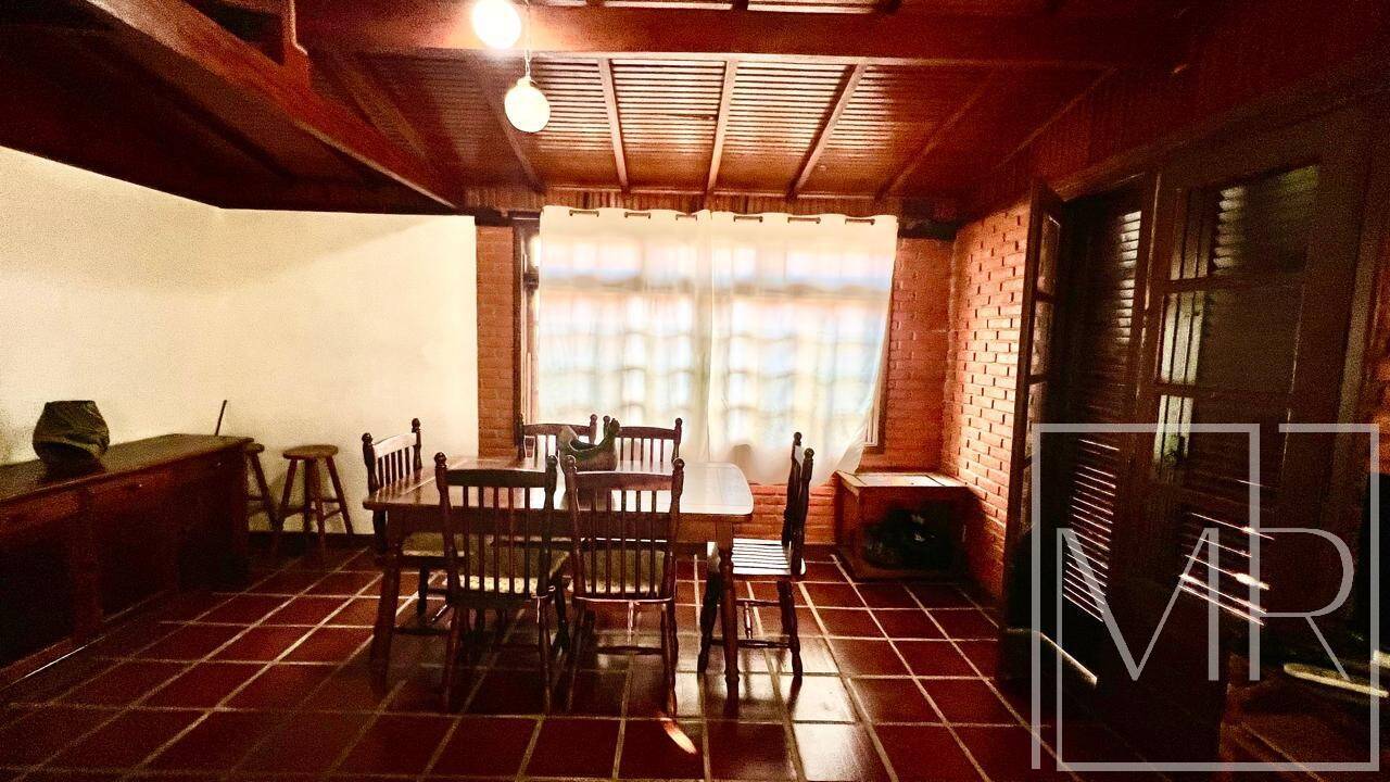 Casa, 6 quartos, 150 m² - Foto 16