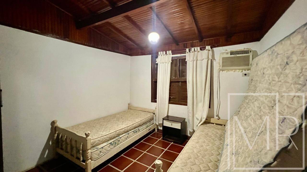 Casa, 6 quartos, 150 m² - Foto 17