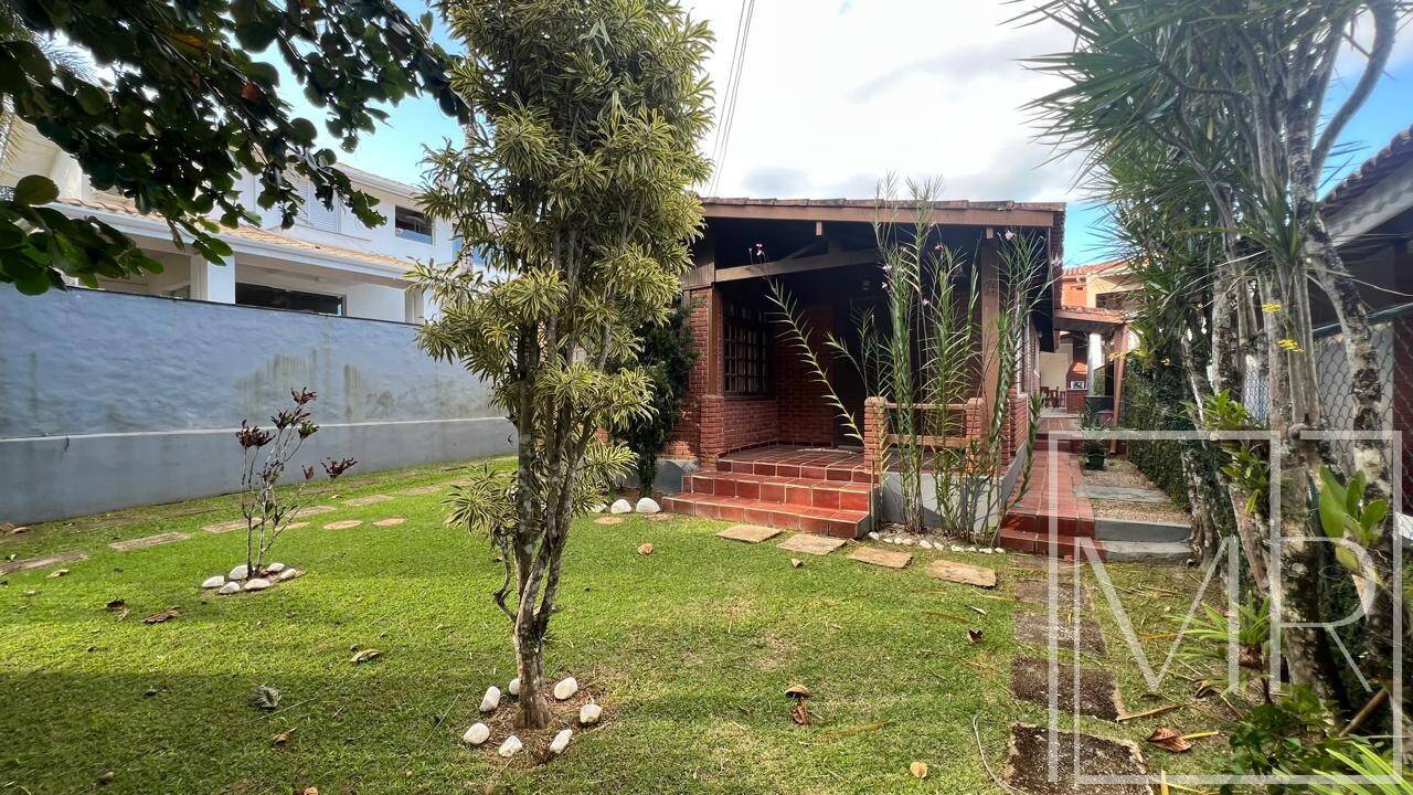 Casa, 6 quartos, 150 m² - Foto 3
