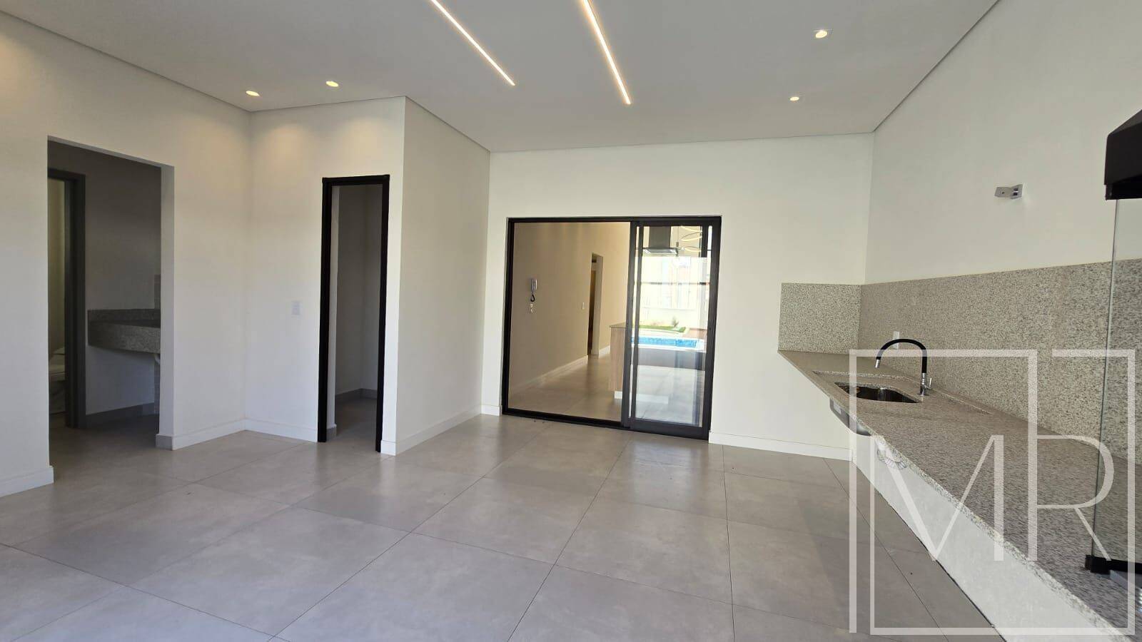 Casa, 3 quartos, 200 m² - Foto 9