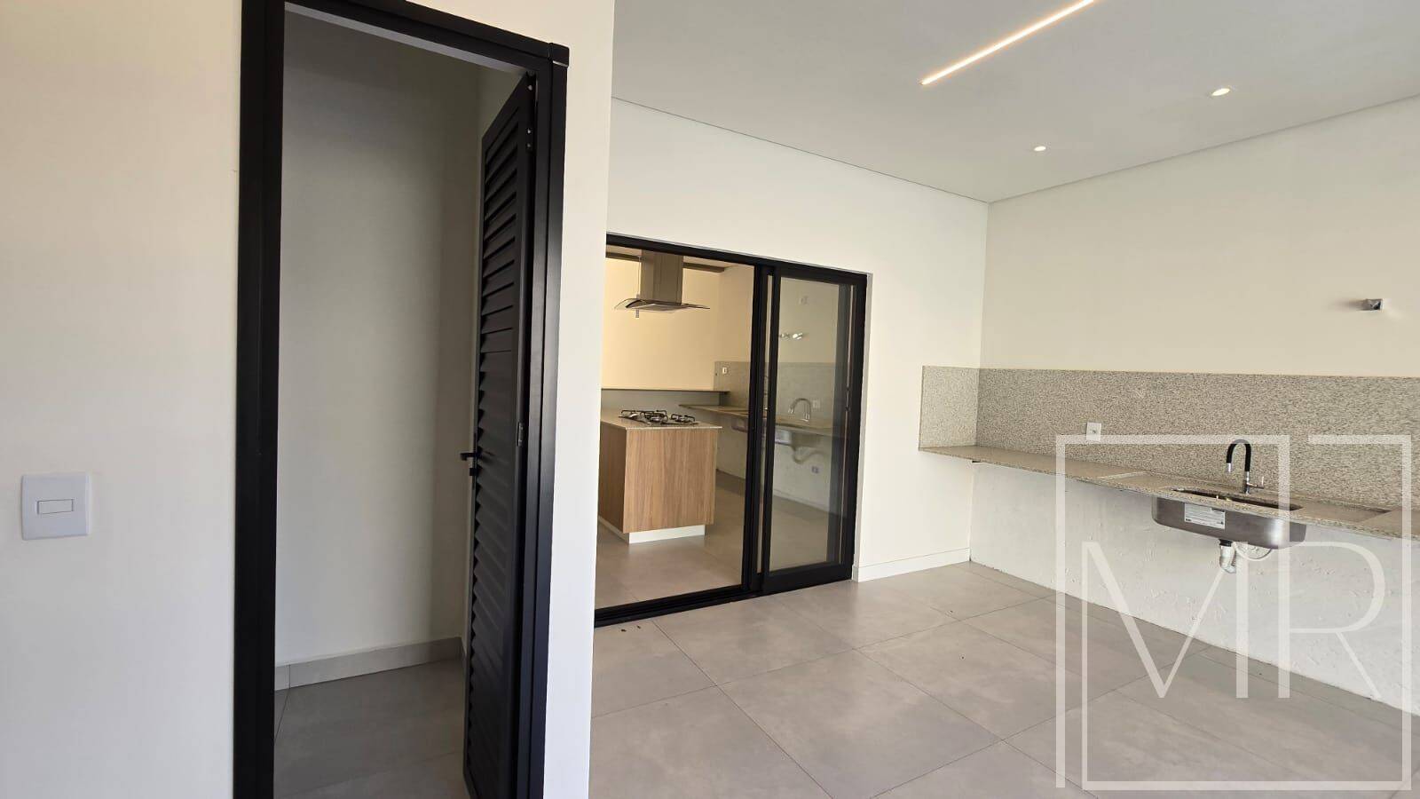 Casa, 3 quartos, 200 m² - Foto 8