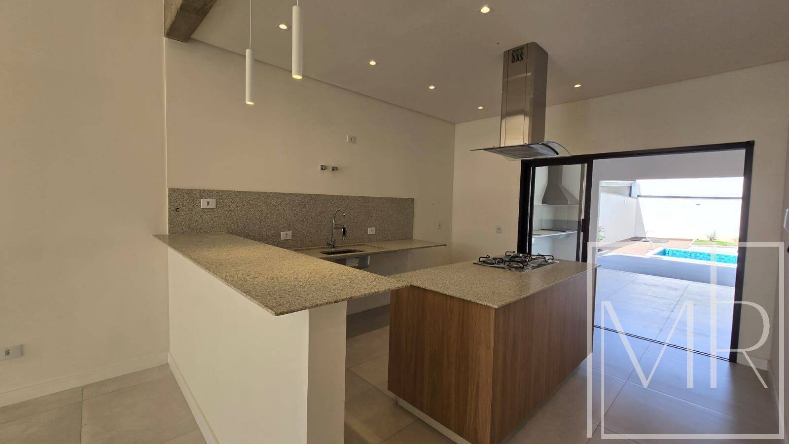 Casa, 3 quartos, 200 m² - Foto 13