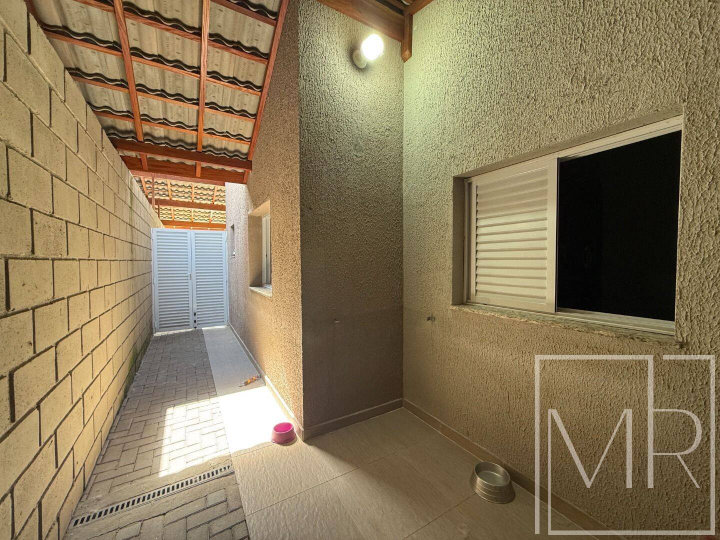 Casa, 2 quartos, 52 m² - Foto 4