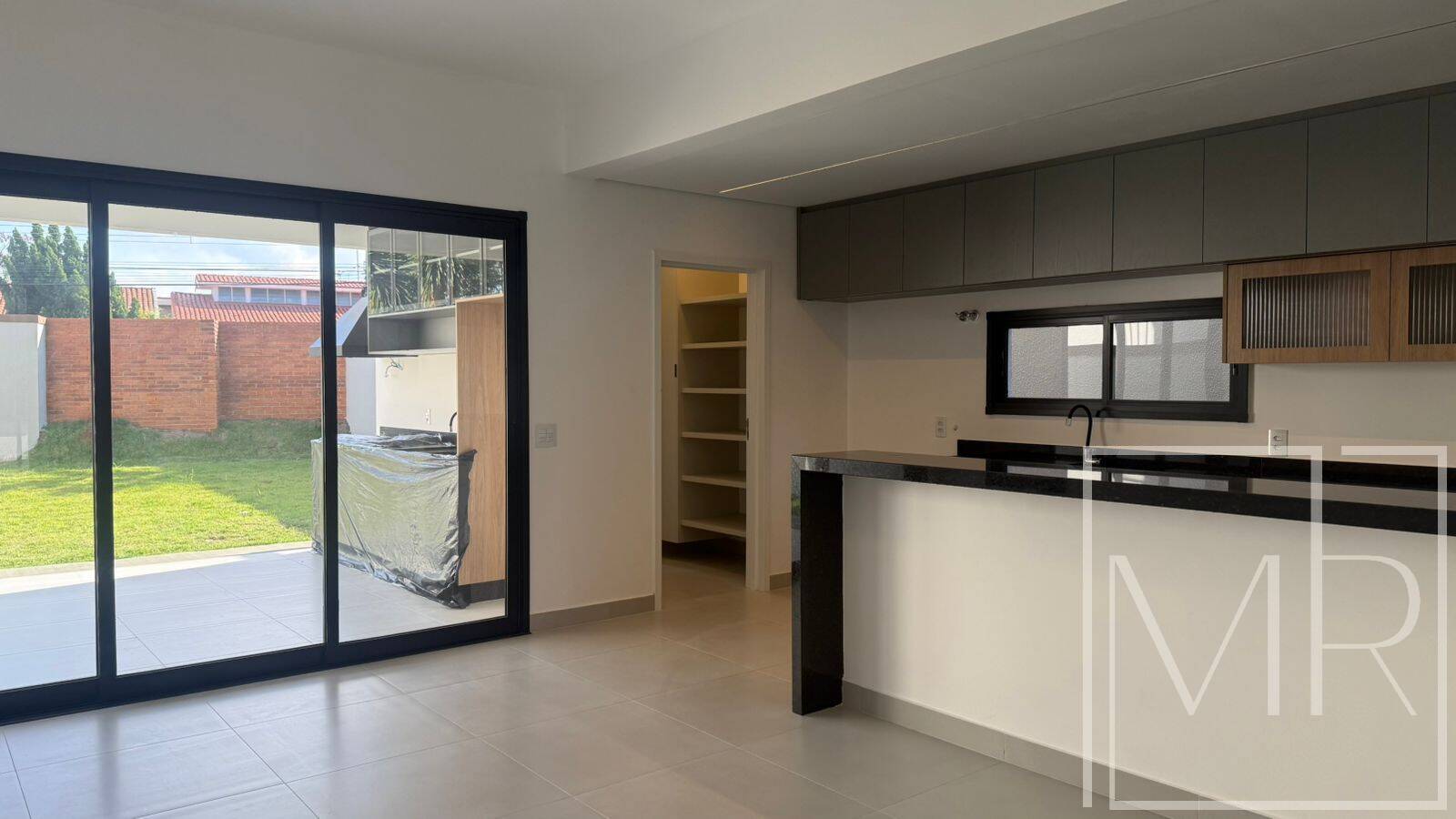 Casa, 3 quartos, 198 m² - Foto 2