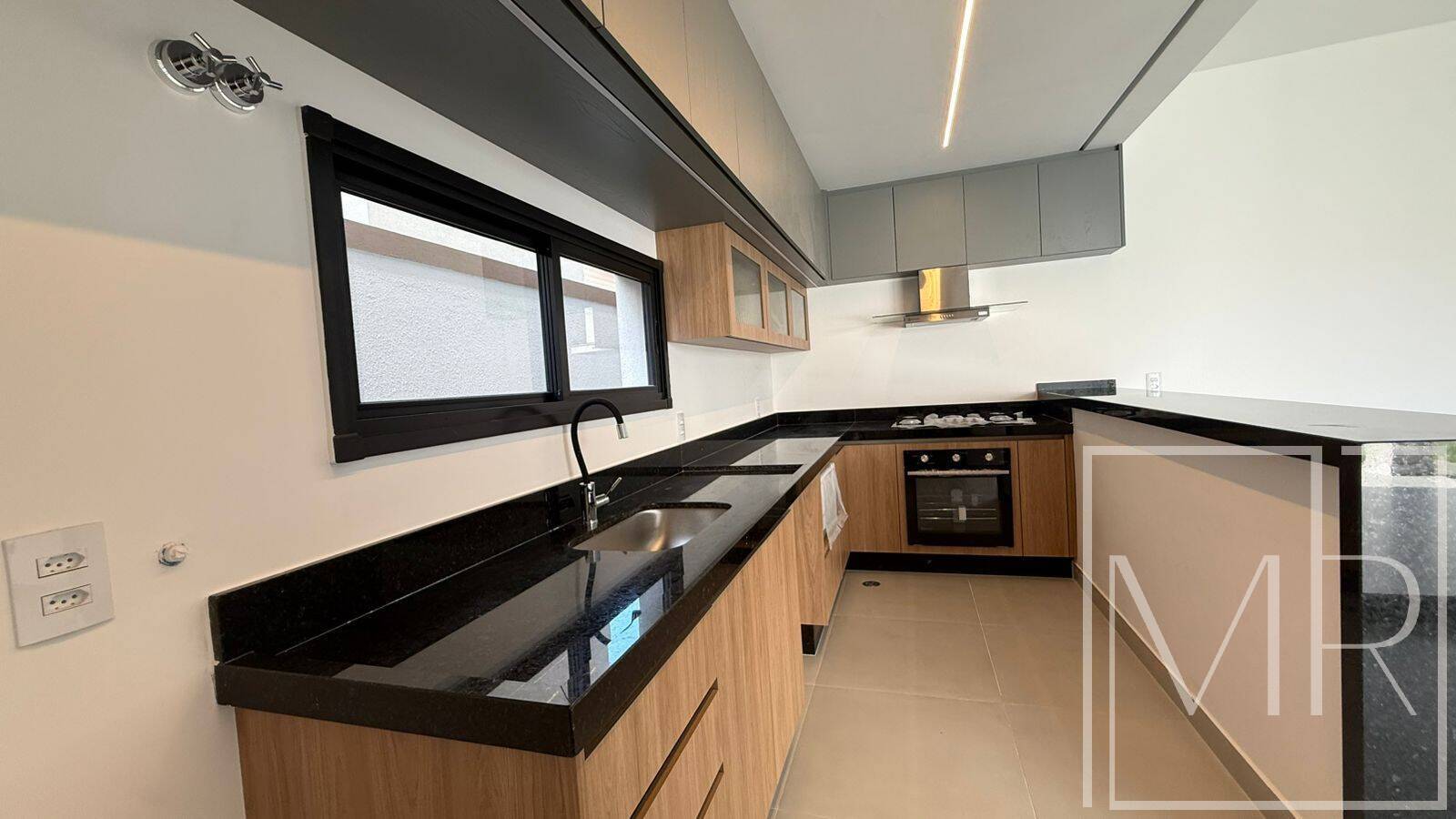 Casa, 3 quartos, 198 m² - Foto 25