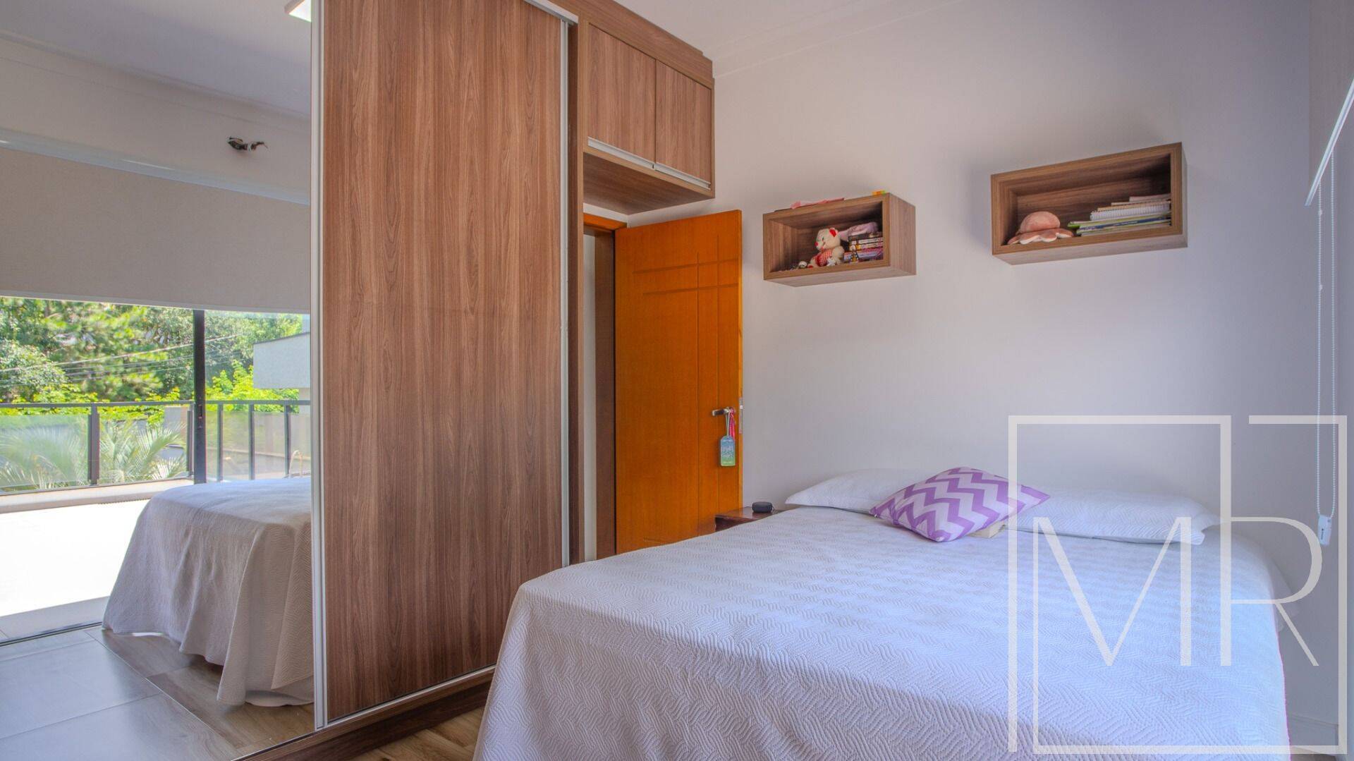 Casa, 3 quartos, 266 m² - Foto 40