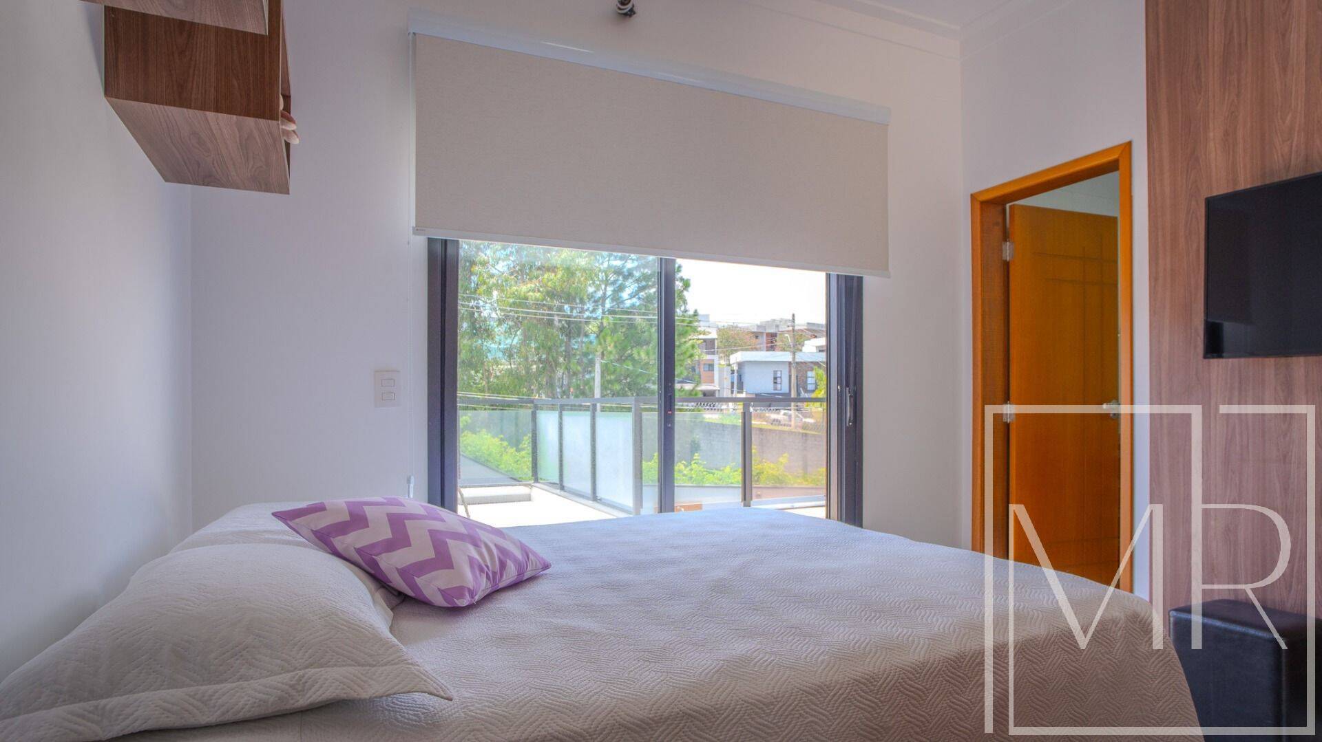 Casa, 3 quartos, 266 m² - Foto 38