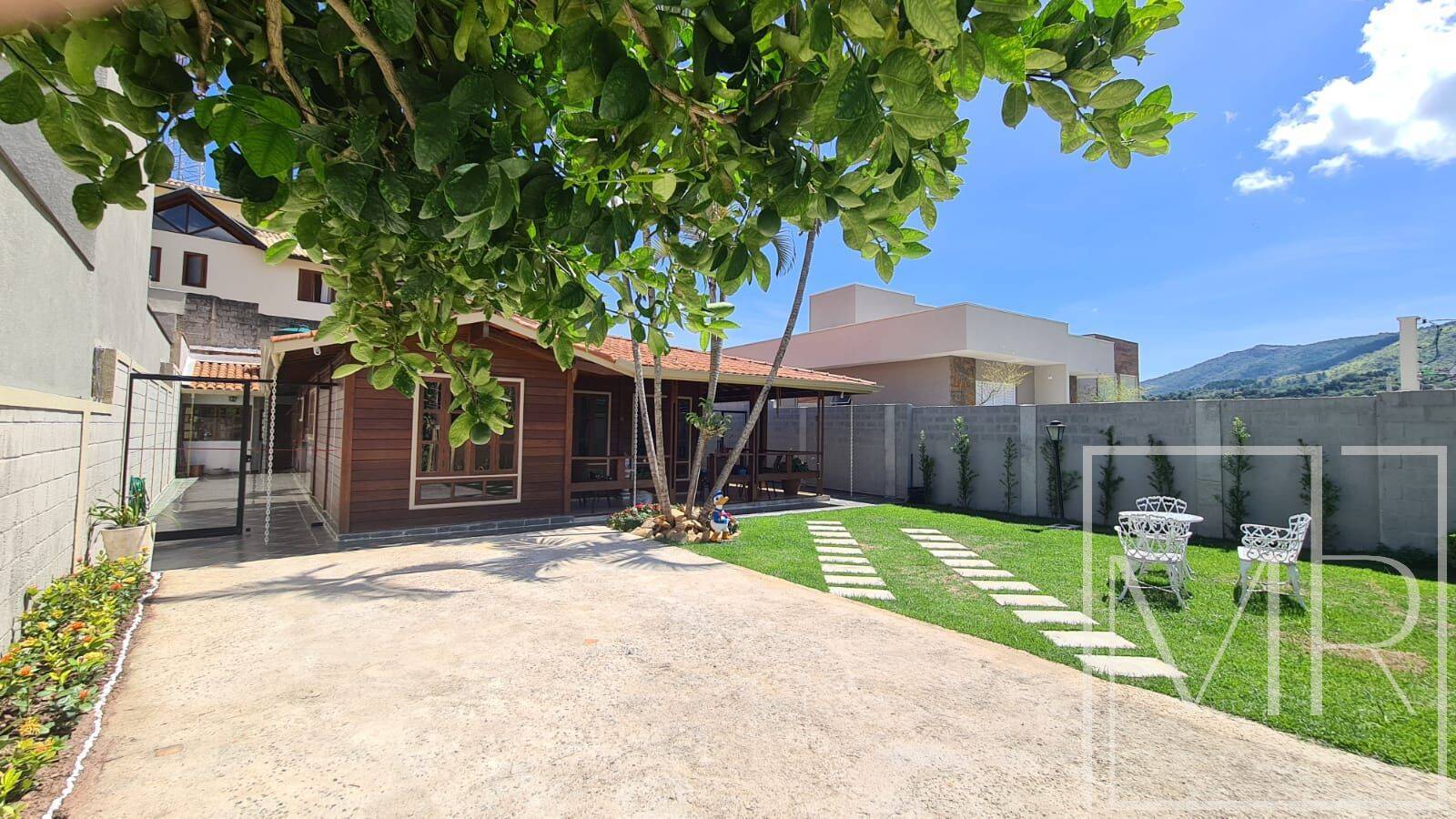 Casa, 3 quartos, 126 m² - Foto 1