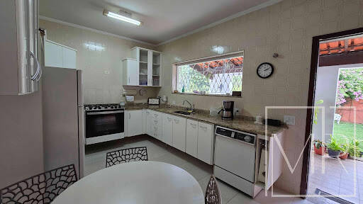 Casa, 3 quartos, 265 m² - Foto 7