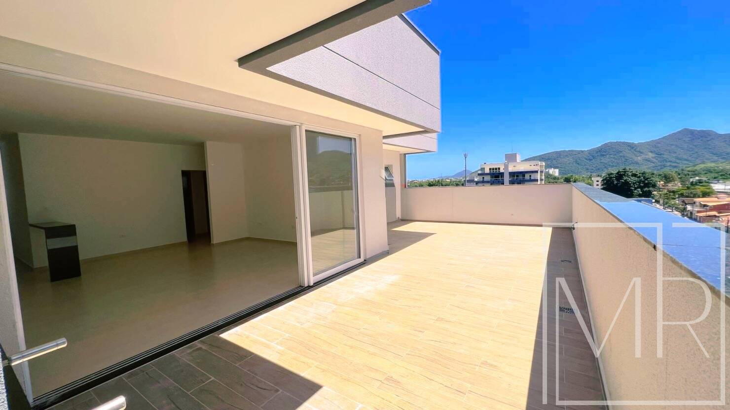 Cobertura, 3 quartos, 140 m² - Foto 3