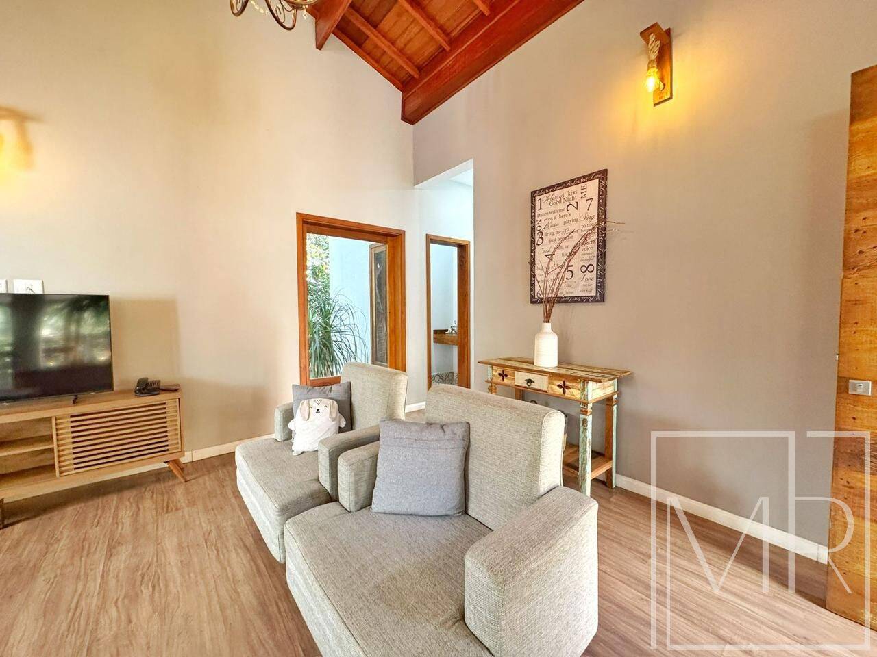 Casa, 3 quartos, 233 m² - Foto 5